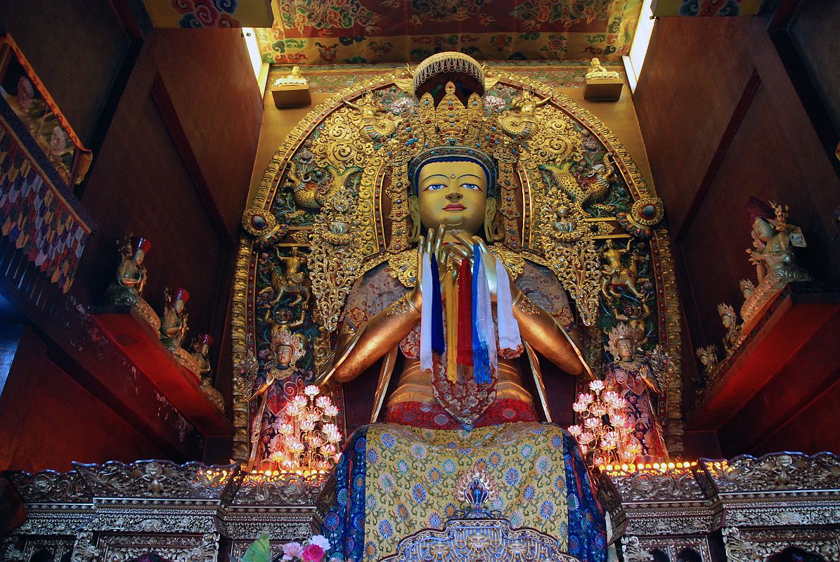Kathmandu Boudhanath 10-2 Large Statue Of Maitreya Jampa In Jamchen Gompa 